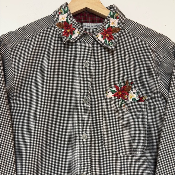 Vintage Cabin Creek Check Holiday Embroidered Floral Pinecones Button Up Top - Picture 3 of 9
